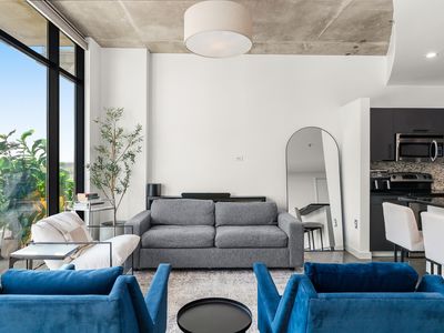 600 12th Ave S APT 1208