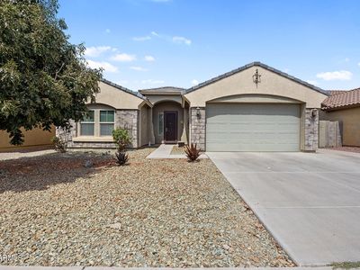 11520 E SABLE Avenue