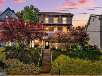 36 Hanover St