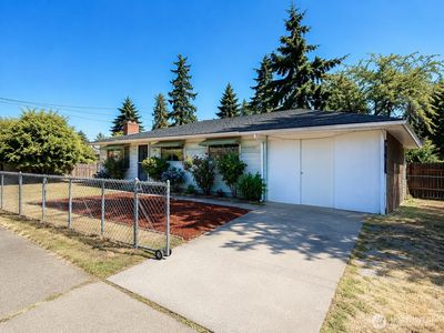 10246 RENTON AVE S