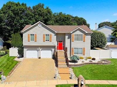 34 Bronia Street