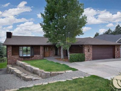 862 Senora Ave