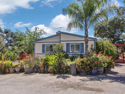 901 Quail Oaks Rd