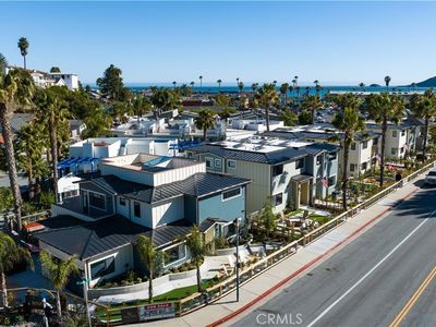2835 Avila Bch
