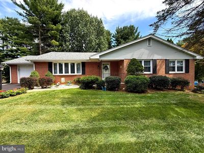 703 Fairfield Ave