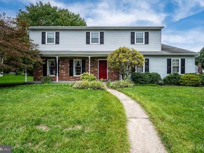 Property at 820 Apple Dr, Wyomissing, PA