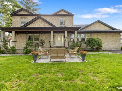 707 Chadwick Dr