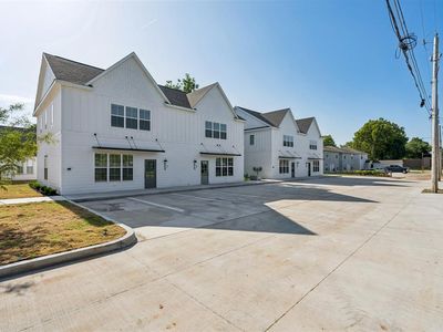 807 W 7th Ave #1 & 2-809
