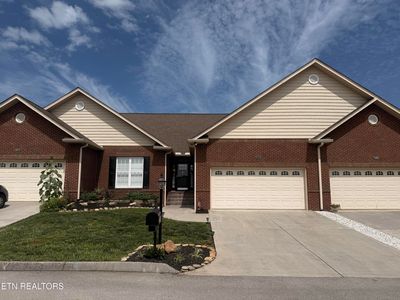 803 Fountain View Way #803
