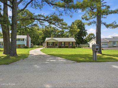 1388 Old Seven Mile Pike