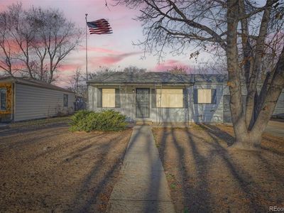 1975 S Hooker Circle