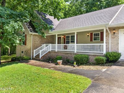 209 Basses Creek Ln