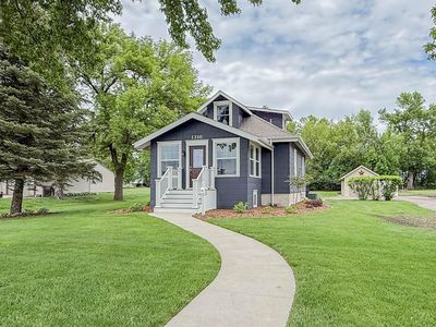 1316 W Fairview Ave
