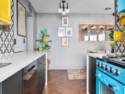 2858 Pine Tree Dr APT 4