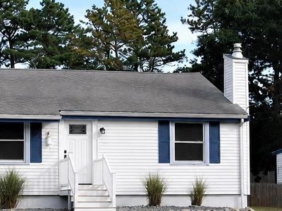 111 Wareham Lake Shore Dr