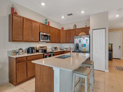 886 S Verona Trace Drive