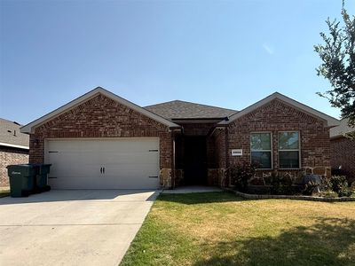 2900 Peony Dr