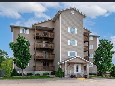 4109 Creek Hill Dr #9