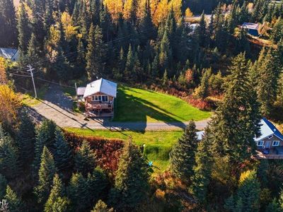 Property at 39720 Sterling Hwy, Homer, AK