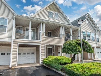 20 Collura Ln