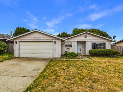 1732 Holly Dr