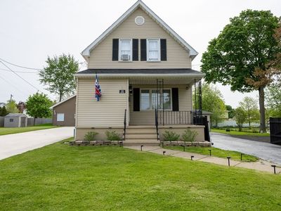 55 Lind Ave
