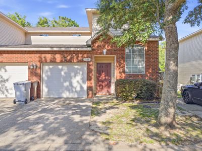 Property at 2168 Hadleigh Hills Ct, Navarre, FL