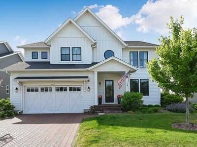 1117 Hickory Dr
