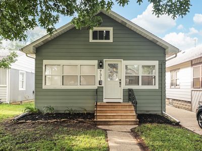 Property at 731 E Benton St, Morris, IL