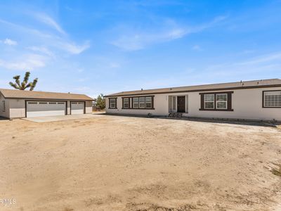 3236 E Avenue H2