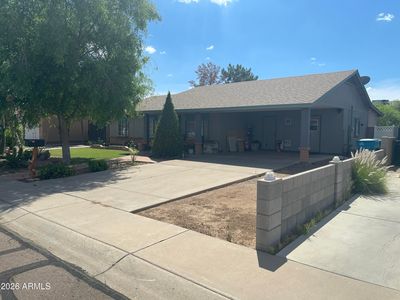 8729 W HIGHLAND Avenue