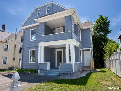 218 East Pearl Street