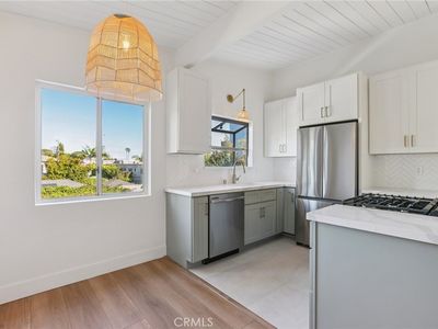 2909 10th St APT 4