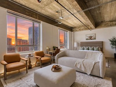 710 Colorado St APT 9E