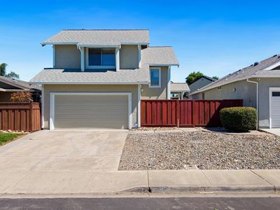 218 Almondtree Ln