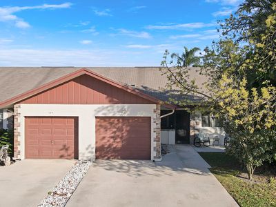 106 S Moccasin Trail