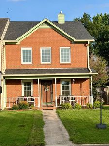 2313 Williamsburg Ct SW