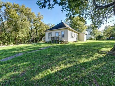 125 N Overton Ave