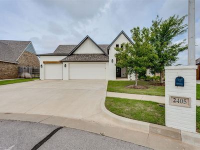 2405 Crystal Creek Dr