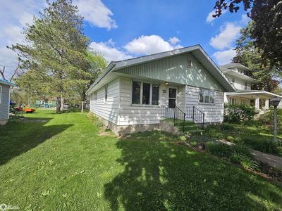 204 S Main St