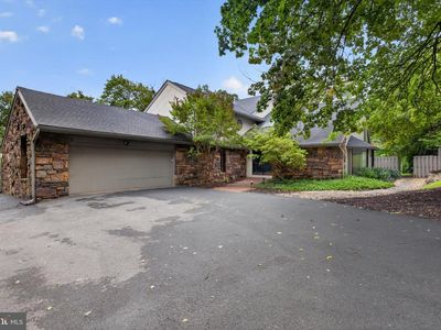 790 Glenwood Dr