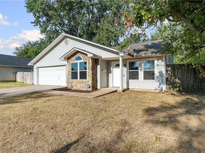 1000 Arrowwood Ln