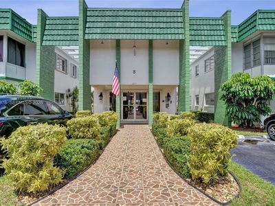 2271 NW 48th Ter APT 105