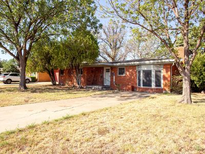 3500 Lynette Dr