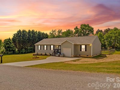 104 Sandtrap Dr