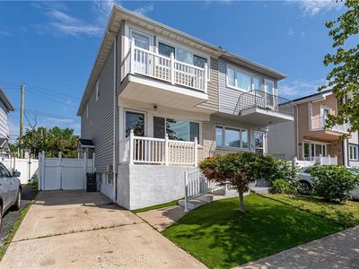 62 Mayberry Promenade