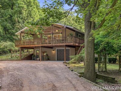 2675 Chestnut Ln