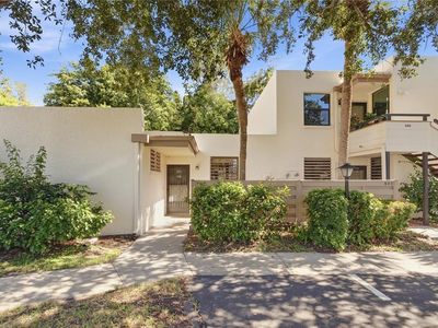 648 WOODLAWN DRIVE #648