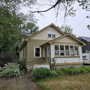 Property at 516 E Exchange St, Spring Lake, MI