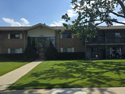 7422 Brookdale Dr APT 111